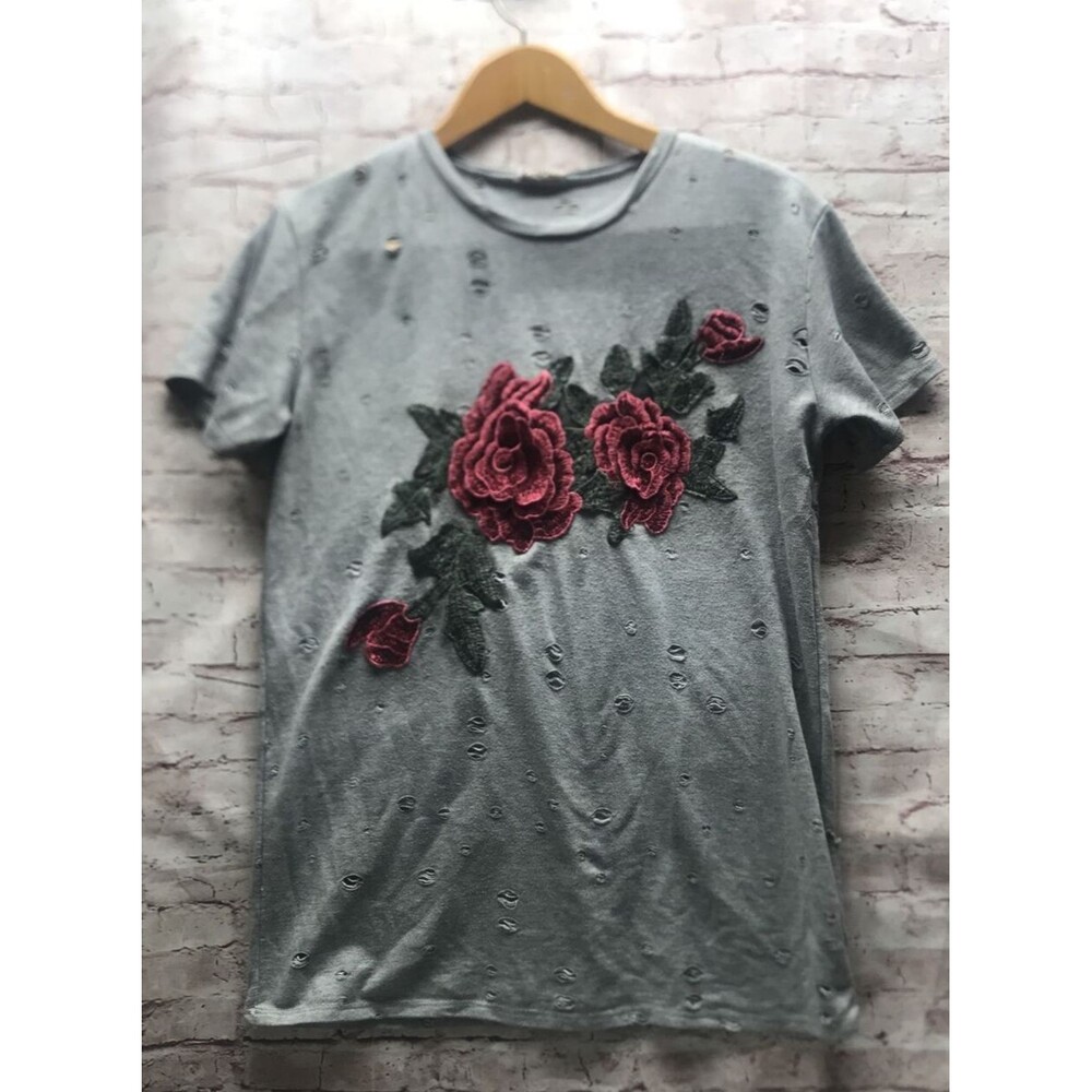Local Lab T- Shirt L Rose Embroidered Factory Destroyed Holes Gray Lagenlook